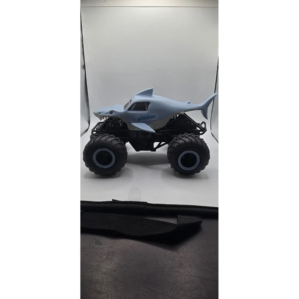 Monster Jam Megalodon Light Blue Black Monster‎ Truck Diecast Toy Vehicle